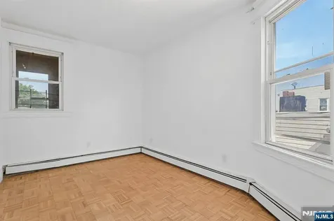 55 Hawkins Street Newark NJ 07105