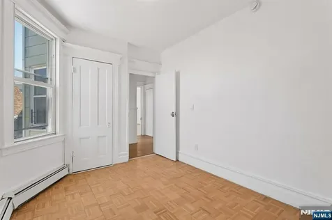 55 Hawkins Street Newark NJ 07105