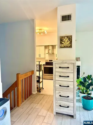 504 Windsor Drive Palisades Park NJ 07650