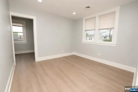 58 Sidney Street Lodi NJ 07644