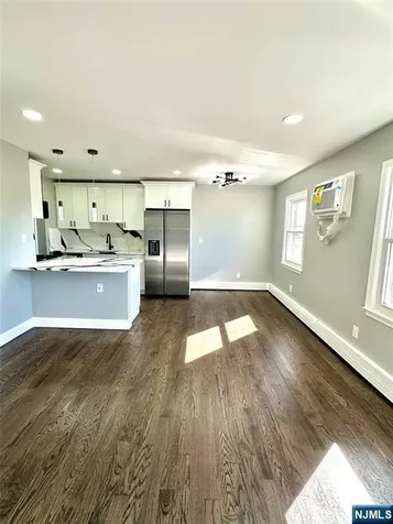 41 W Church Street Bergenfield NJ 07621