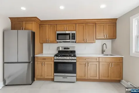 23 Prospect Street Clifton NJ 07011