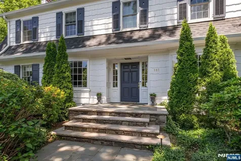 151 Valley View Avenue Ridgewood NJ 07450