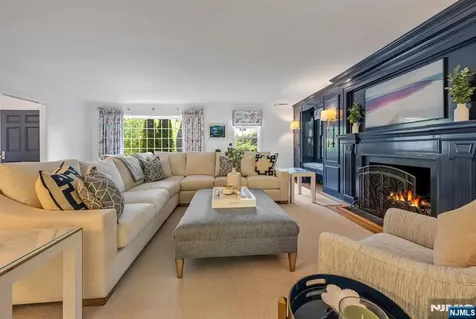 151 Valley View Avenue Ridgewood NJ 07450