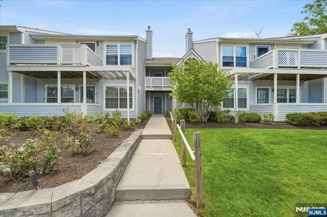467 Magnolia Court Howell NJ 07731