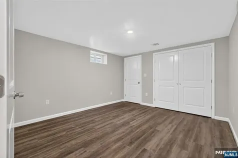 103 Berkshire Place Irvington NJ 07111