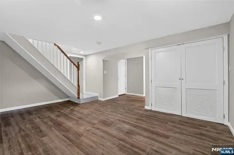 103 Berkshire Place Irvington NJ 07111