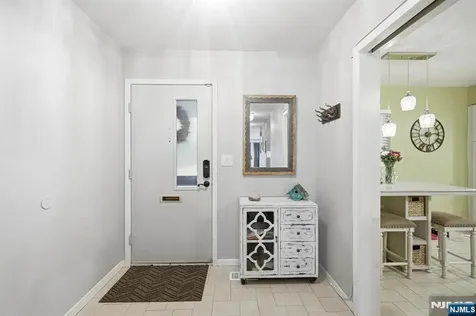 219 Pond Terrace Twp Of Washington NJ 07676