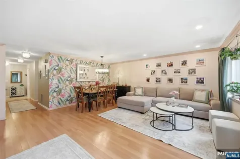 219 Pond Terrace Twp Of Washington NJ 07676