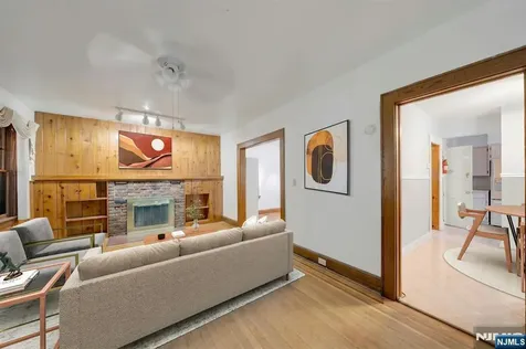 52 Passaic Avenue Livingston NJ 07039