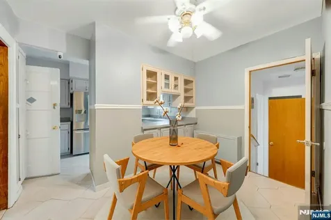 52 Passaic Avenue Livingston NJ 07039