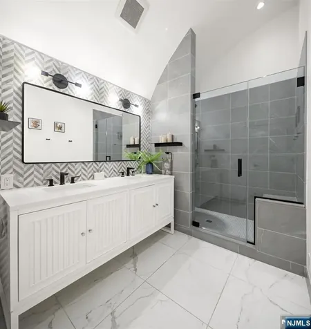 1101 Bloomfield Street Hoboken NJ 07030