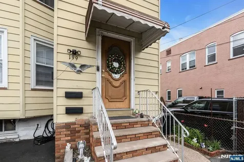 199 Hayward Place Wallington NJ 07057