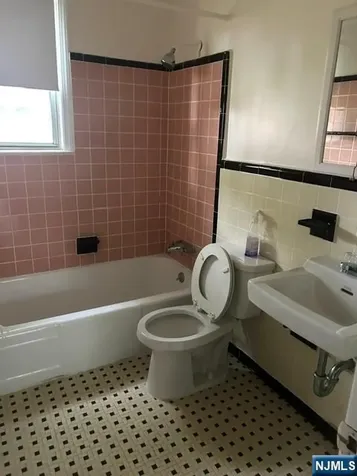 415 Ridge Road North Arlington NJ 07031