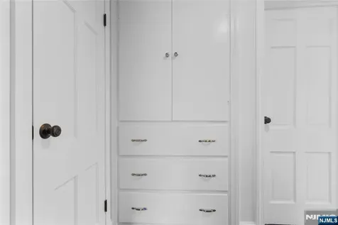 142 Walker Road West Orange NJ 07052