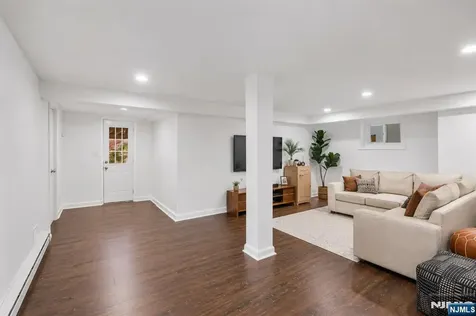142 Walker Road West Orange NJ 07052