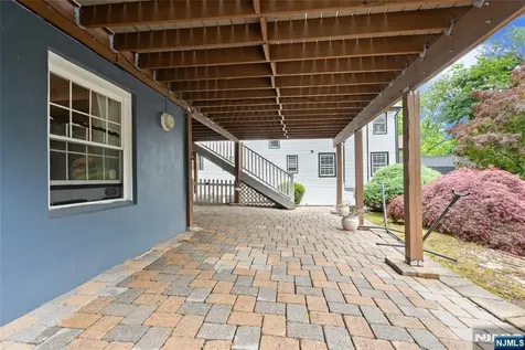 142 Walker Road West Orange NJ 07052
