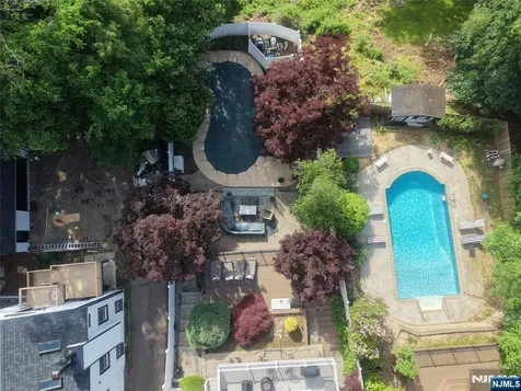 142 Walker Road West Orange NJ 07052