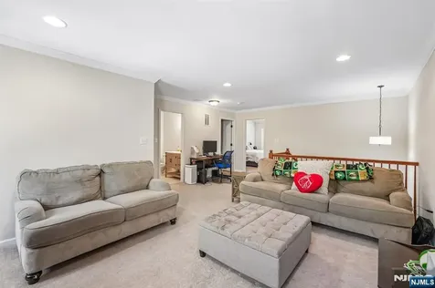 3 Peach Tree Lane North Haledon NJ 07508