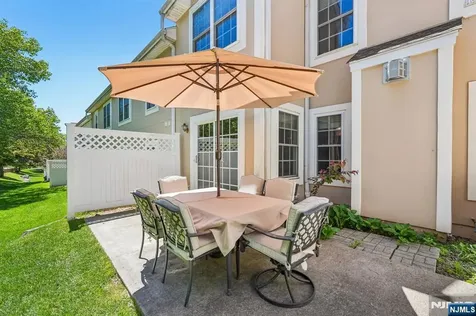 3 Peach Tree Lane North Haledon NJ 07508