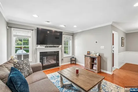 3 Peach Tree Lane North Haledon NJ 07508
