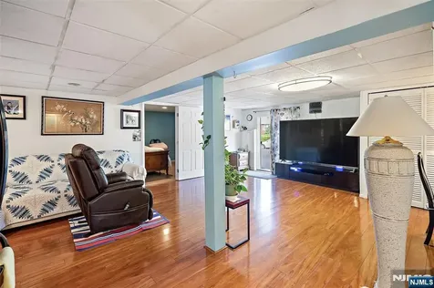 46 Mary Avenue Woodland Park NJ 07424