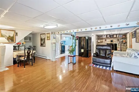 46 Mary Avenue Woodland Park NJ 07424