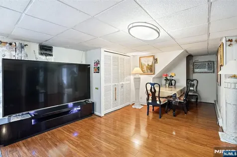 46 Mary Avenue Woodland Park NJ 07424