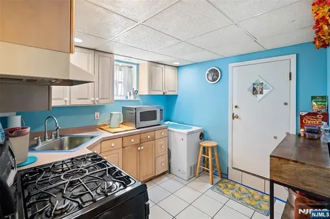 46 Mary Avenue Woodland Park NJ 07424