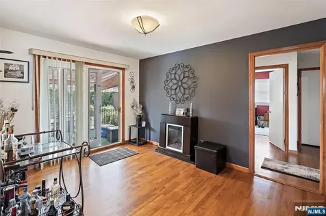 46 Mary Avenue Woodland Park NJ 07424