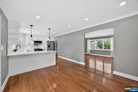 556 Princeton Street New Milford NJ 07646