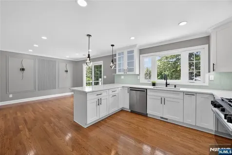 556 Princeton Street New Milford NJ 07646