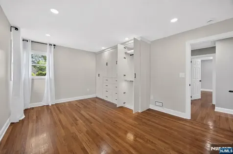 556 Princeton Street New Milford NJ 07646