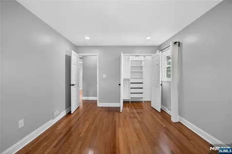 556 Princeton Street New Milford NJ 07646