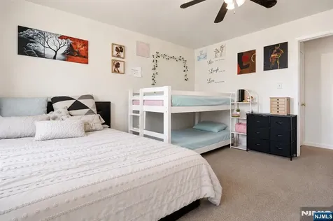 239-40 Th Street Irvington NJ 07111