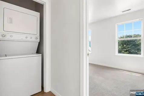 239-40 Th Street Irvington NJ 07111