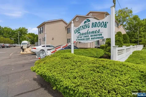 239-40 Th Street Irvington NJ 07111