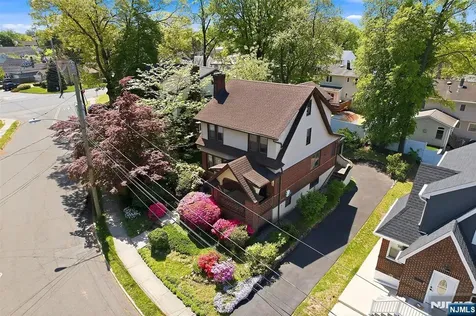 194 Parkway Maywood NJ 07607