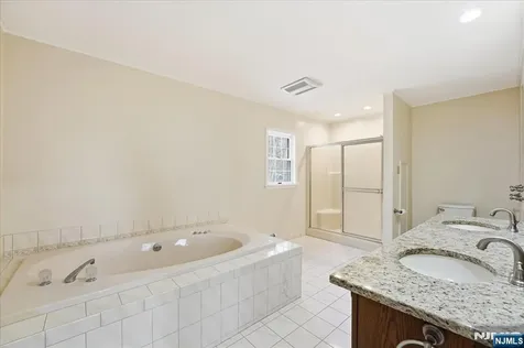611 Snake Den Road West Milford NJ 07480