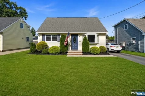 29 Central Avenue Pompton Lakes NJ 07442