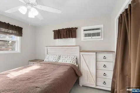 29 Central Avenue Pompton Lakes NJ 07442