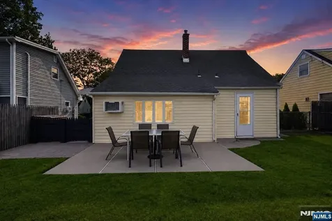 29 Central Avenue Pompton Lakes NJ 07442