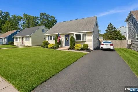 29 Central Avenue Pompton Lakes NJ 07442