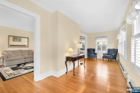 106 Maple Street Rutherford NJ 07070