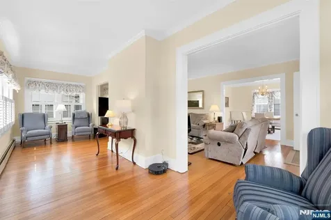 106 Maple Street Rutherford NJ 07070