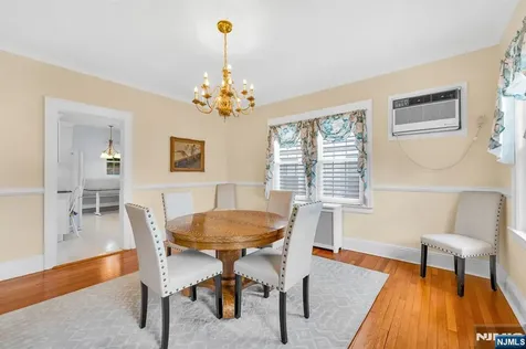 106 Maple Street Rutherford NJ 07070