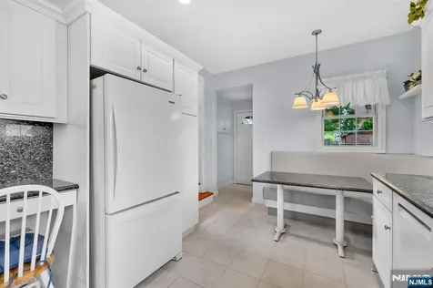 106 Maple Street Rutherford NJ 07070