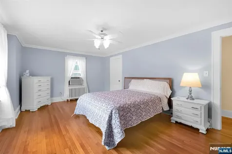 106 Maple Street Rutherford NJ 07070