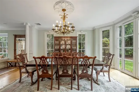 4 Hetzel Drive Mahwah NJ 07430