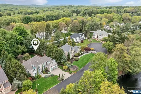 4 Hetzel Drive Mahwah NJ 07430